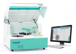 image of DZ-Lite™ c270 Chemistry Analyzer with desktop computer