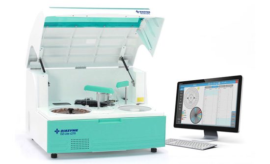 Blog post image of DZ-Lite™ c270 Chemistry Analyzer with desktop computer